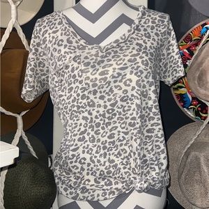 Cheetah tee